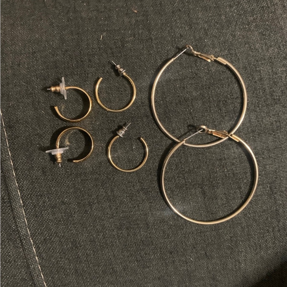 Elegant Gold Hoop Earrings Set